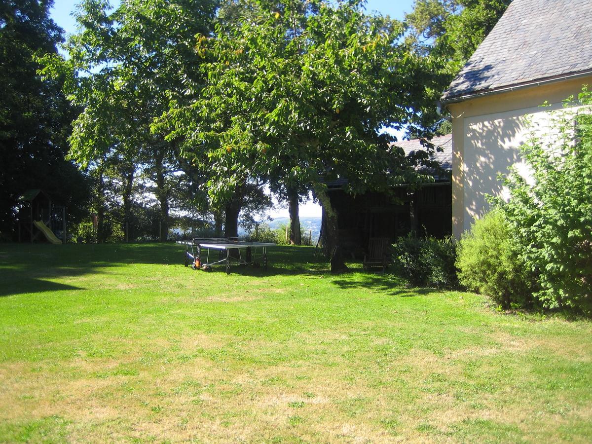 Les Hauts Paturages Bed & Breakfast Ossun-ez-Angles ภายนอก รูปภาพ
